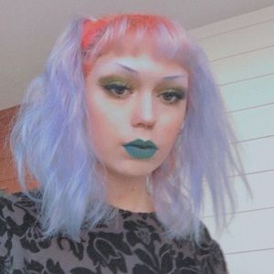 Meet your Posher, Zoe